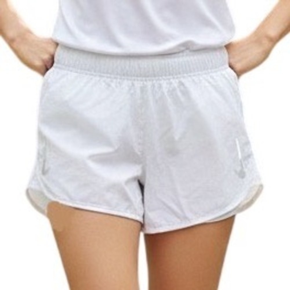 Nike Dri Fit Womens‎ Running Shorts White Athletic Performance
Size XL